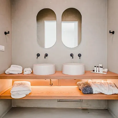 Amarelo Вилла Klouvas