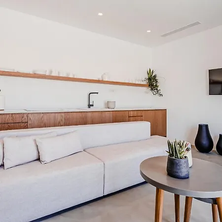 Вилла Amarelo *