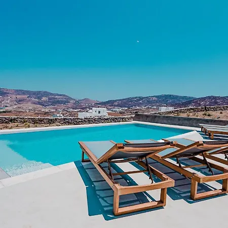 Amarelo Вилла *