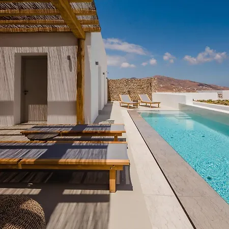 Villa Amarelo Klouvas