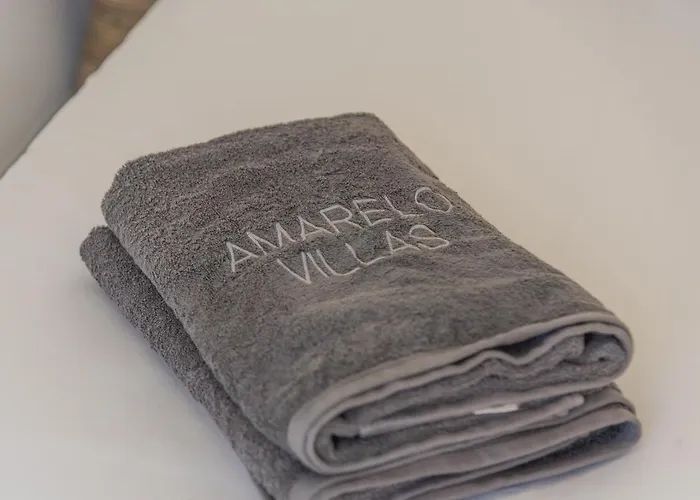 Villa Amarelo Klouvas