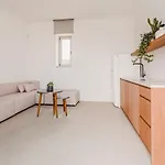 Amarelo Villa