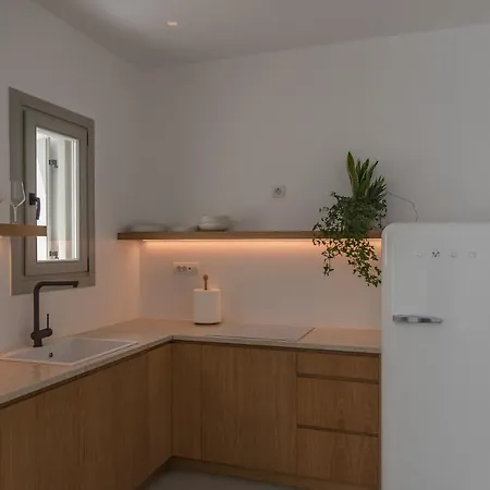 Amarelo 빌라 클라우바스