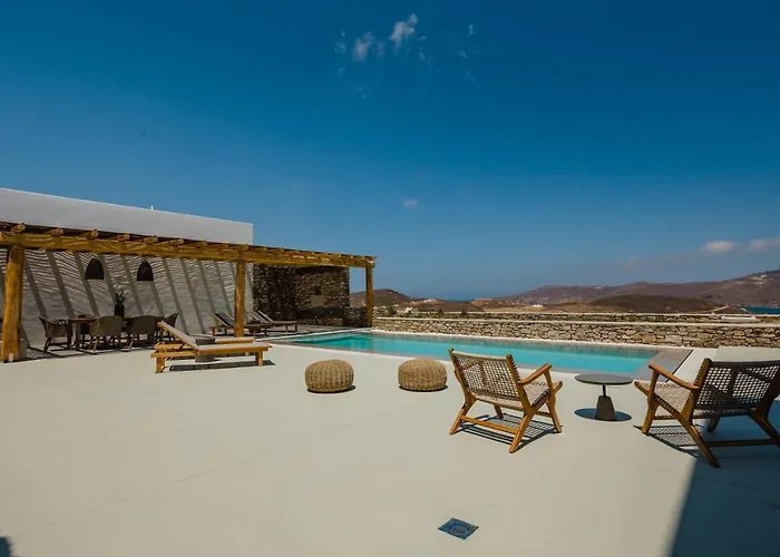 Villa Amarelo Klouvas