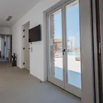 Βίλα Amarelo Κλουβάς