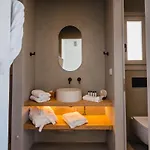 Amarelo Βίλα Κλουβάς