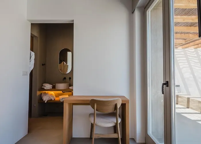 Amarelo * 克洛瓦斯